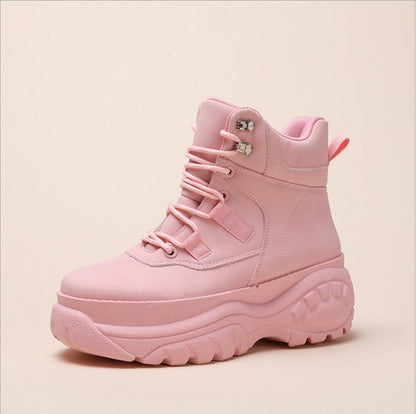 High-Stature Casual Shoe