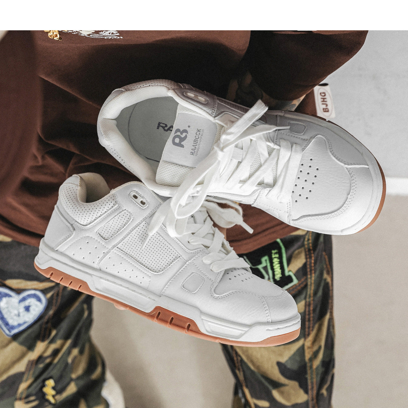 Breathable Casual Low-top White Shoes